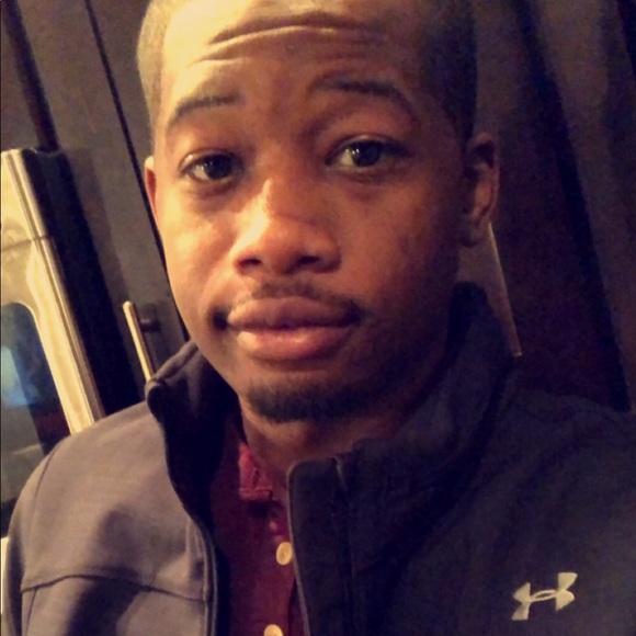 Meet your Posher, Chris - Picture 1 of 1